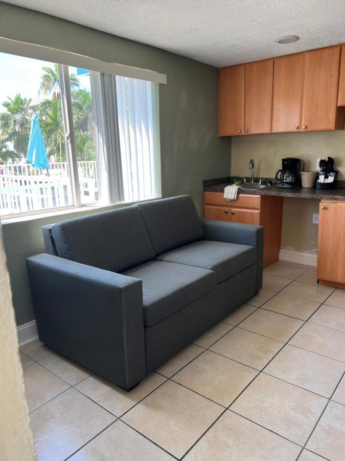 Bayside Inn And Marina Treasure Island Extérieur photo
